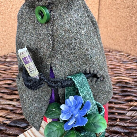 Handmade Wool Toy - Mrs. Mitchel The Florist - Picture 5 of 5